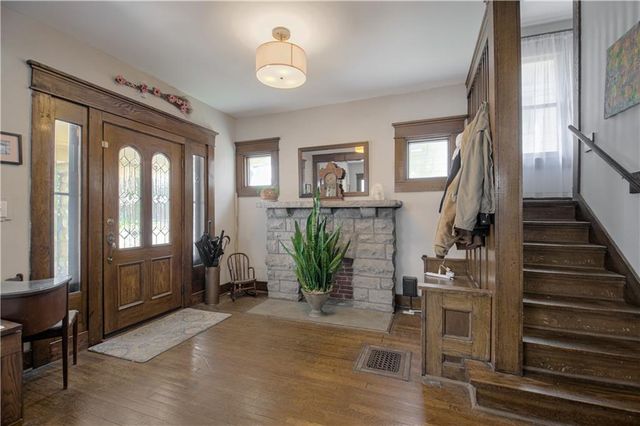 3116 E Linwood Boulevard, Kansas City, MO 64128