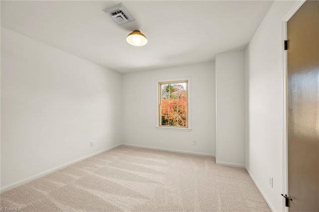 252 Pilotview Loop, Stokesdale, NC 27025