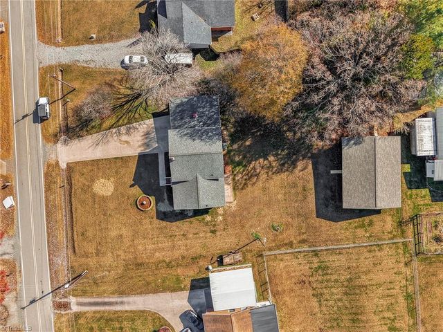 252 Pilotview Loop, Stokesdale, NC 27025