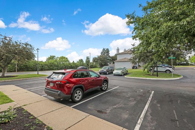 2325 Sandman Drive, 69D, Columbus, OH 43235