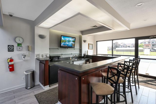 2325 Sandman Drive, 69D, Columbus, OH 43235