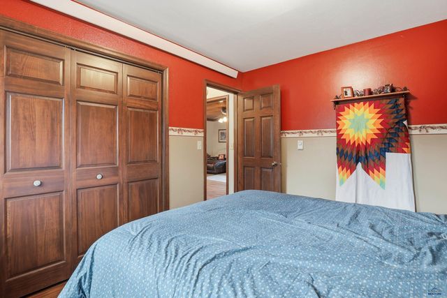 23791 GOLDEN HILLS DR, Rapid City, SD 57702