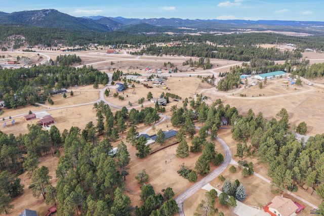 23791 GOLDEN HILLS DR, Rapid City, SD 57702