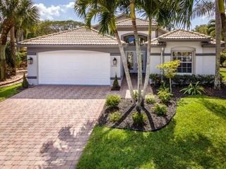 6854 Rienzo Street, Lake Worth, FL 33467