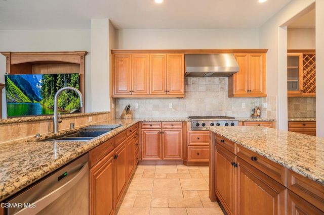 122 Via Sandra, Newbury Park, CA 91320