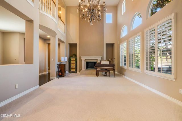 122 Via Sandra, Newbury Park, CA 91320