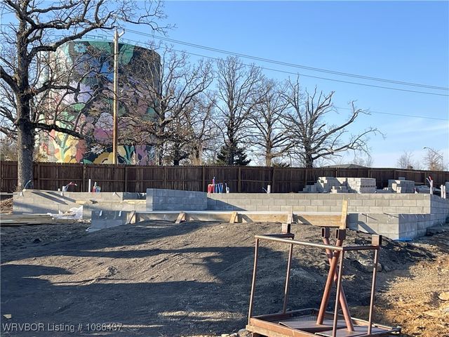 7304 Ellis Wayne Court, Fort Smith, AR 72916