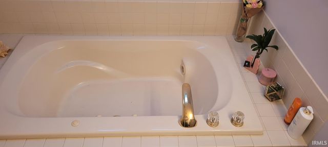 3527 Bent Oak Trail, Elkhart, IN 46517