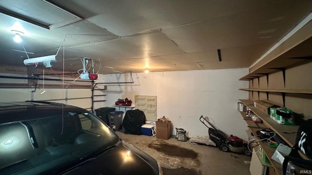 3527 Bent Oak Trail, Elkhart, IN 46517