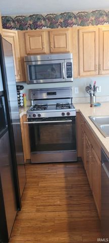 3527 Bent Oak Trail, Elkhart, IN 46517