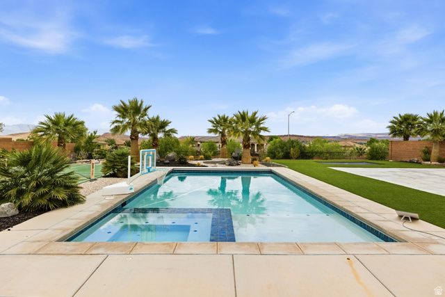 3694 S JESSAMINE DR, St. George, UT 84790