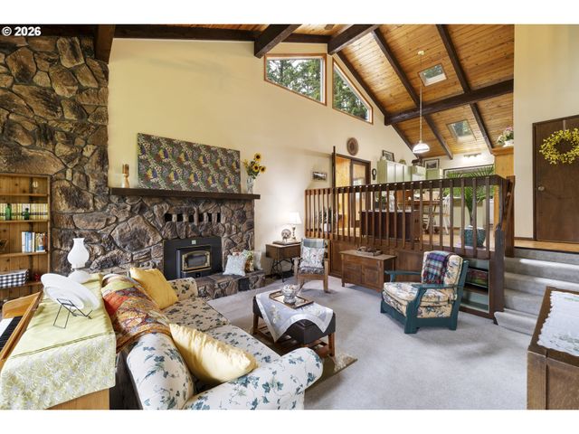 32575 Ne POISON OAK Ln, Newberg, OR 97132