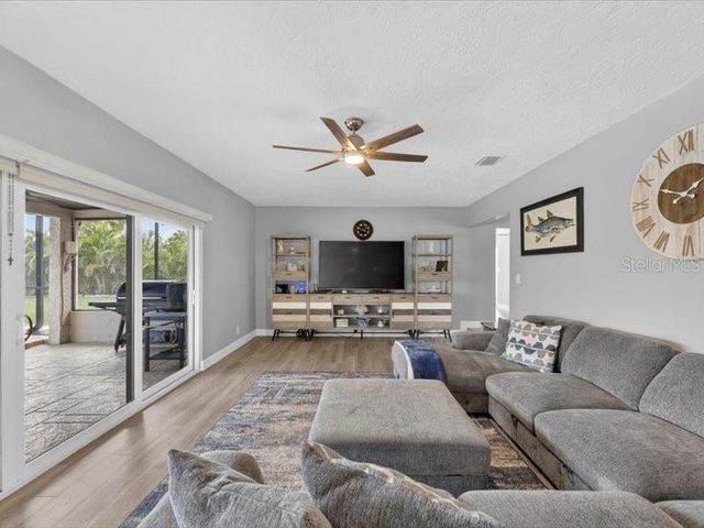 6349 SPANISH MAIN DRIVE, Apollo Beach, FL 33572