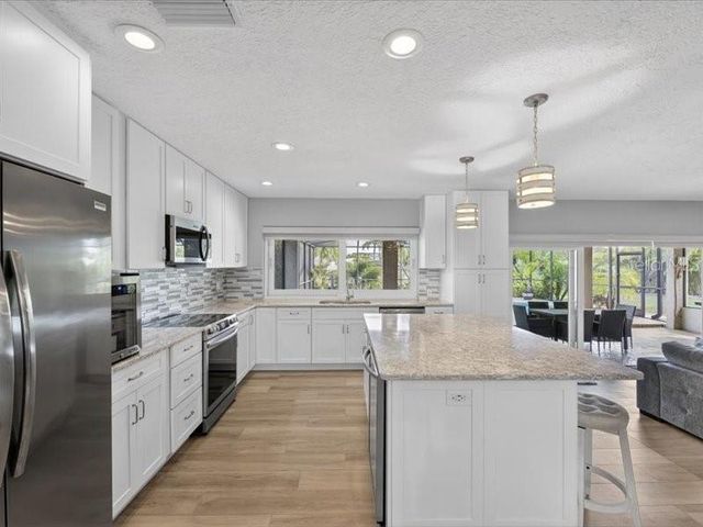 6349 SPANISH MAIN DRIVE, Apollo Beach, FL 33572