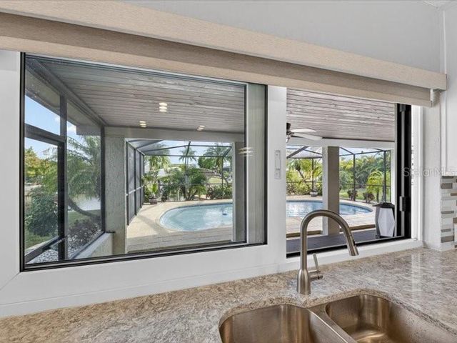 6349 SPANISH MAIN DRIVE, Apollo Beach, FL 33572