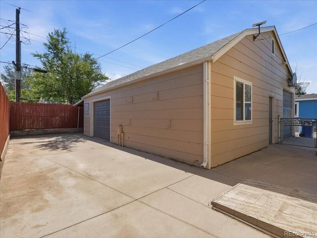 219 Poplar St, Brighton, CO 80603