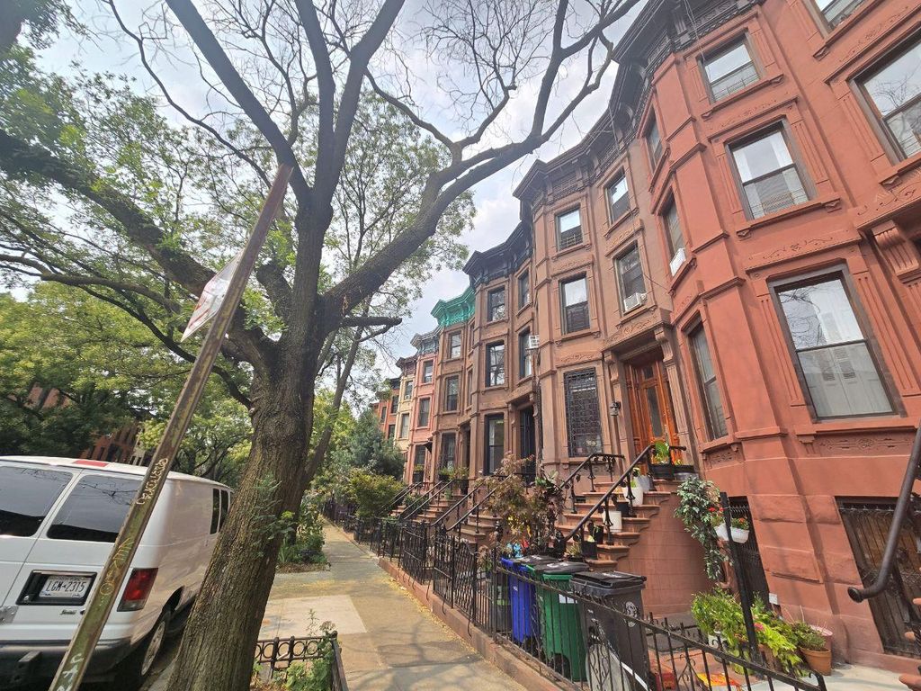 477 Halsey Street, Brooklyn, NY 11233
