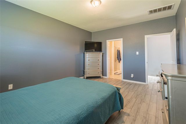 107 Montecito Court, Manvel, TX 77578