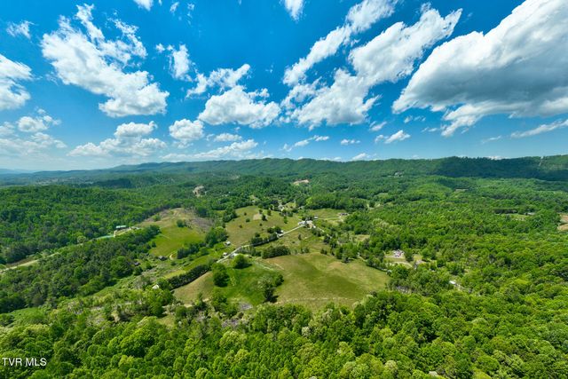 856 Shingletown Tract 1 Road, Mountain City, TN 37683