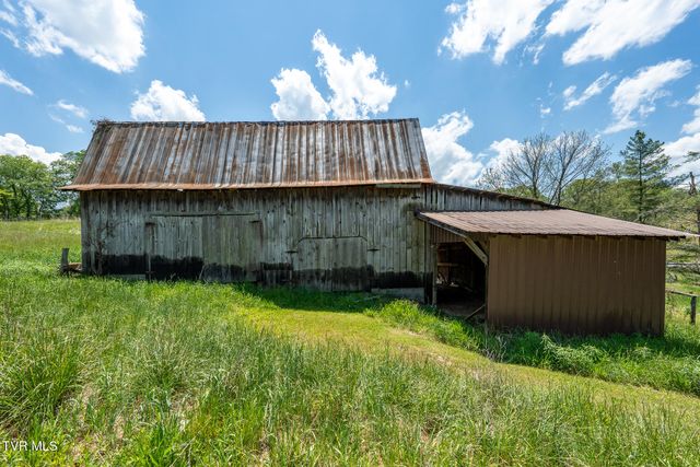 856 Shingletown Tract 1 Road, Mountain City, TN 37683