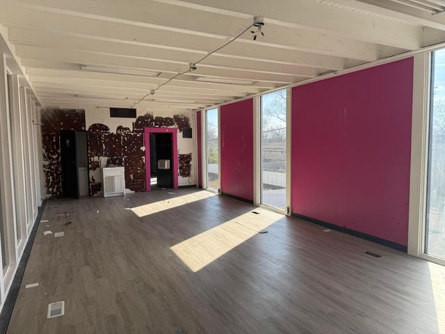 1064 Country Club Road, Columbus, OH 43227