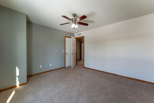 6544 Hadley Circle S, Cottage Grove, MN 55016