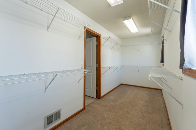 6544 Hadley Circle S, Cottage Grove, MN 55016