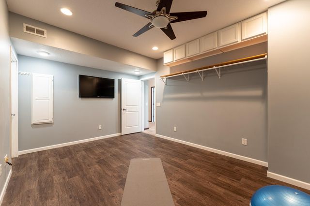 6544 Hadley Circle S, Cottage Grove, MN 55016