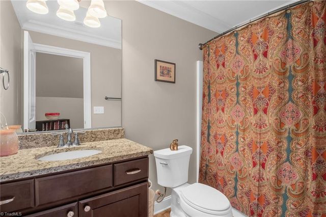 242 Deerwood Drive, Lexington, NC 27295