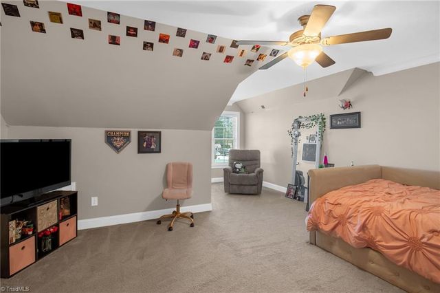 242 Deerwood Drive, Lexington, NC 27295