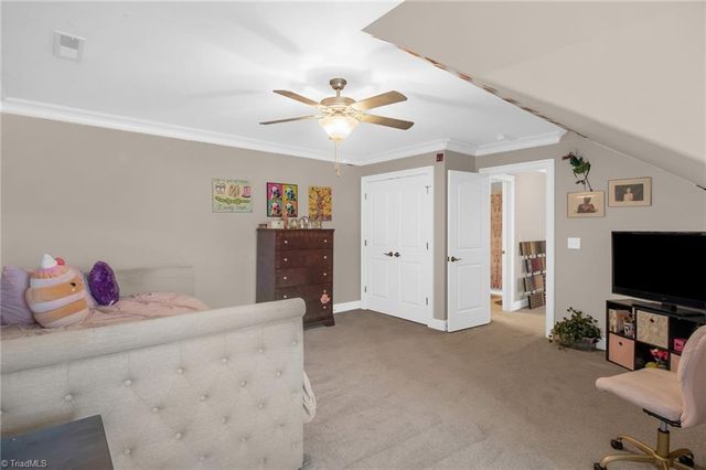 242 Deerwood Drive, Lexington, NC 27295