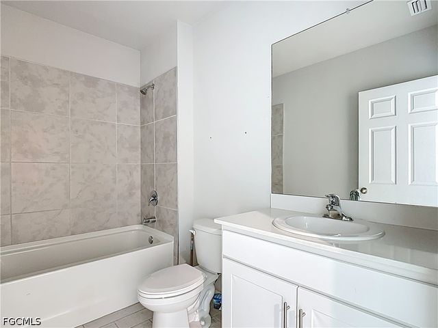 524 Glendale AVE, Labelle, FL 33935