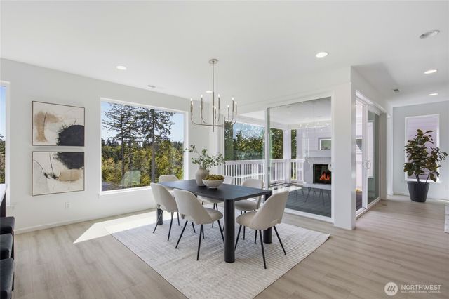5810 160th Street SW, Edmonds, WA 98026