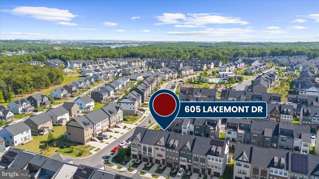 Image 72 of property listing at 605 LAKEMONT DR, Glen Burnie, MD 21060