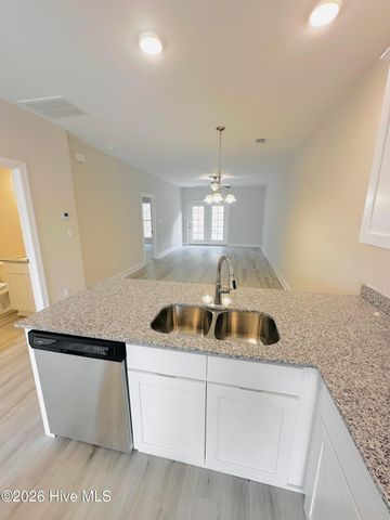 1227 University Lane Apt F, Aiken, SC 29801