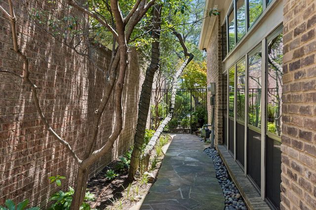 6015 Shetland Drive, Dallas, TX 75230