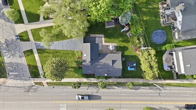 201 DOVER Avenue, La Grange, IL 60525