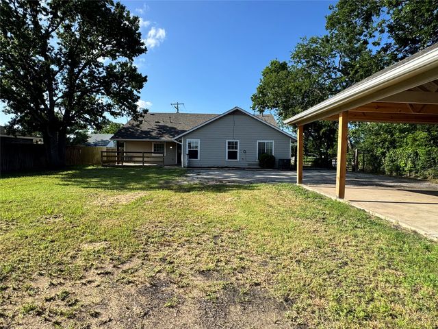 306 E 8th Street, Anna, TX 75409
