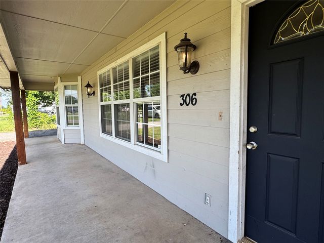 306 E 8th Street, Anna, TX 75409