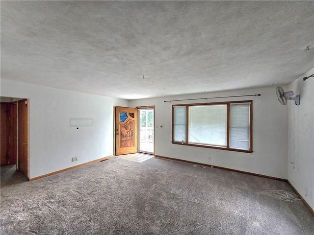 11514 E 15th Street, Independence, MO 64052