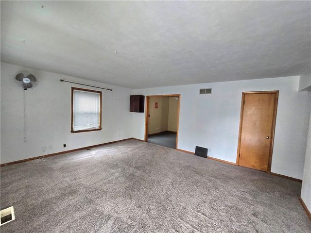 11514 E 15th Street, Independence, MO 64052