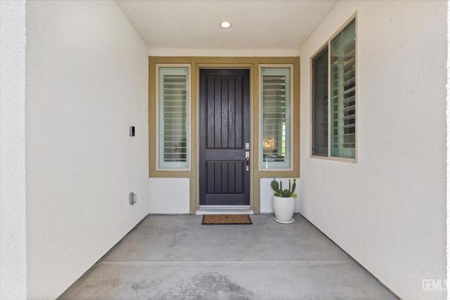 14222 Barbon Beck Avenue, Bakersfield, CA 93311