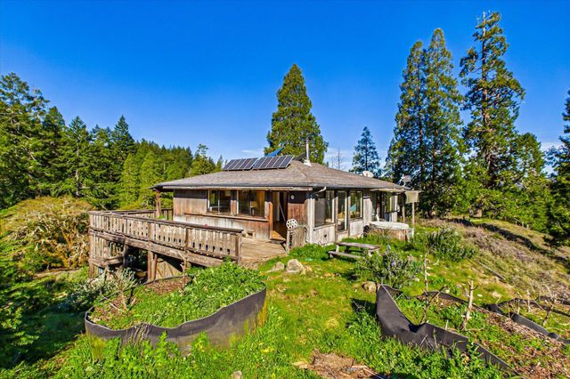 3826 Thomas Road, Miranda, CA 95553