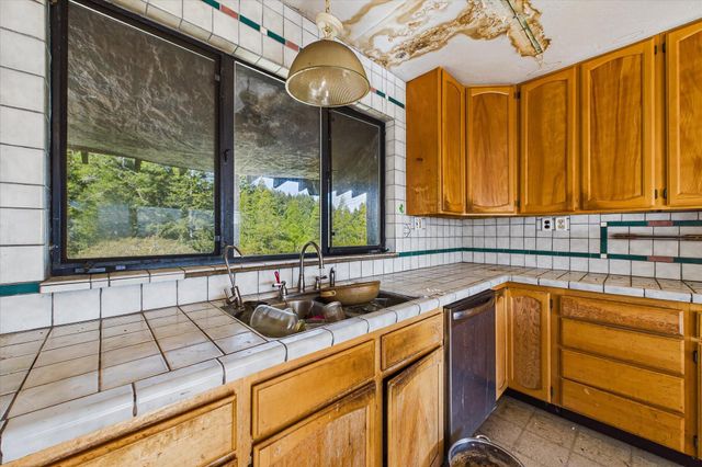 3826 Thomas Road, Miranda, CA 95553