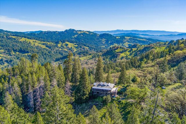 3826 Thomas Road, Miranda, CA 95553