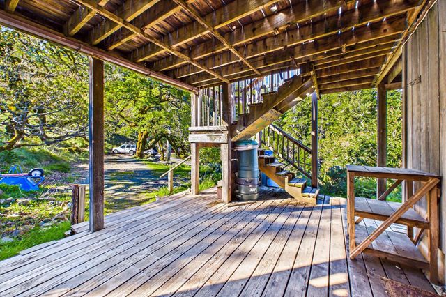 3826 Thomas Road, Miranda, CA 95553