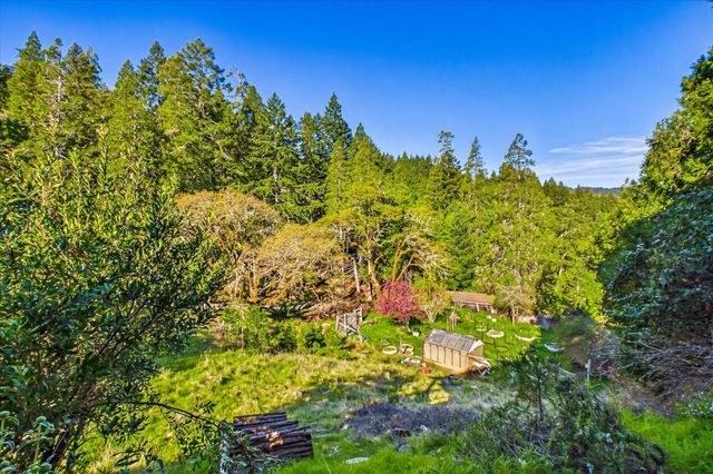 3826 Thomas Road, Miranda, CA 95553