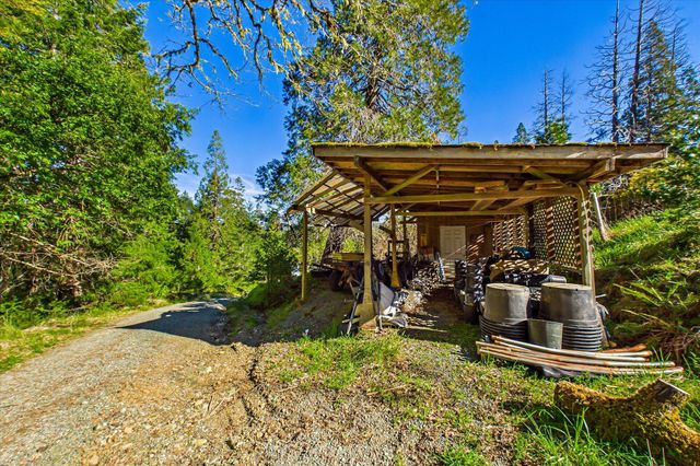 3826 Thomas Road, Miranda, CA 95553