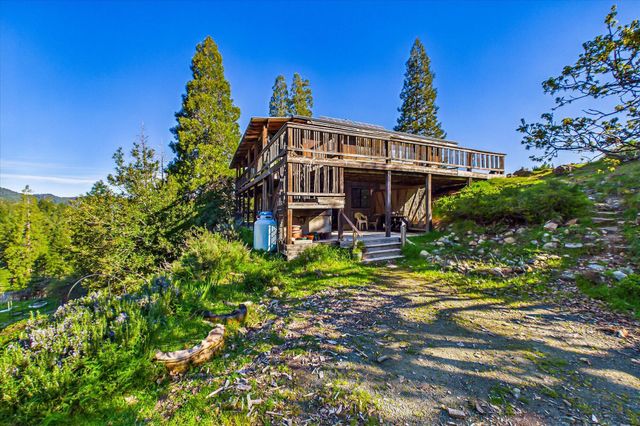 3826 Thomas Road, Miranda, CA 95553