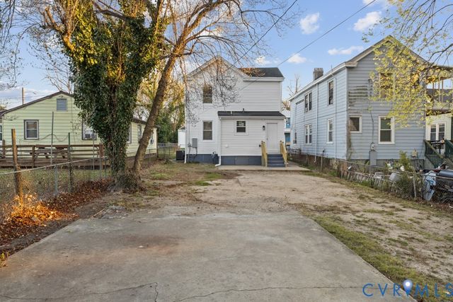 622 Pollock St, Richmond, VA 23222